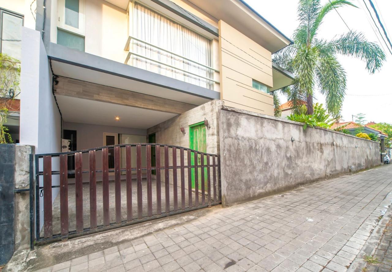 Villa JP Tiger Canggu Exteriör bild